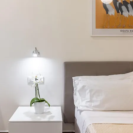 Maison Trevi 4*